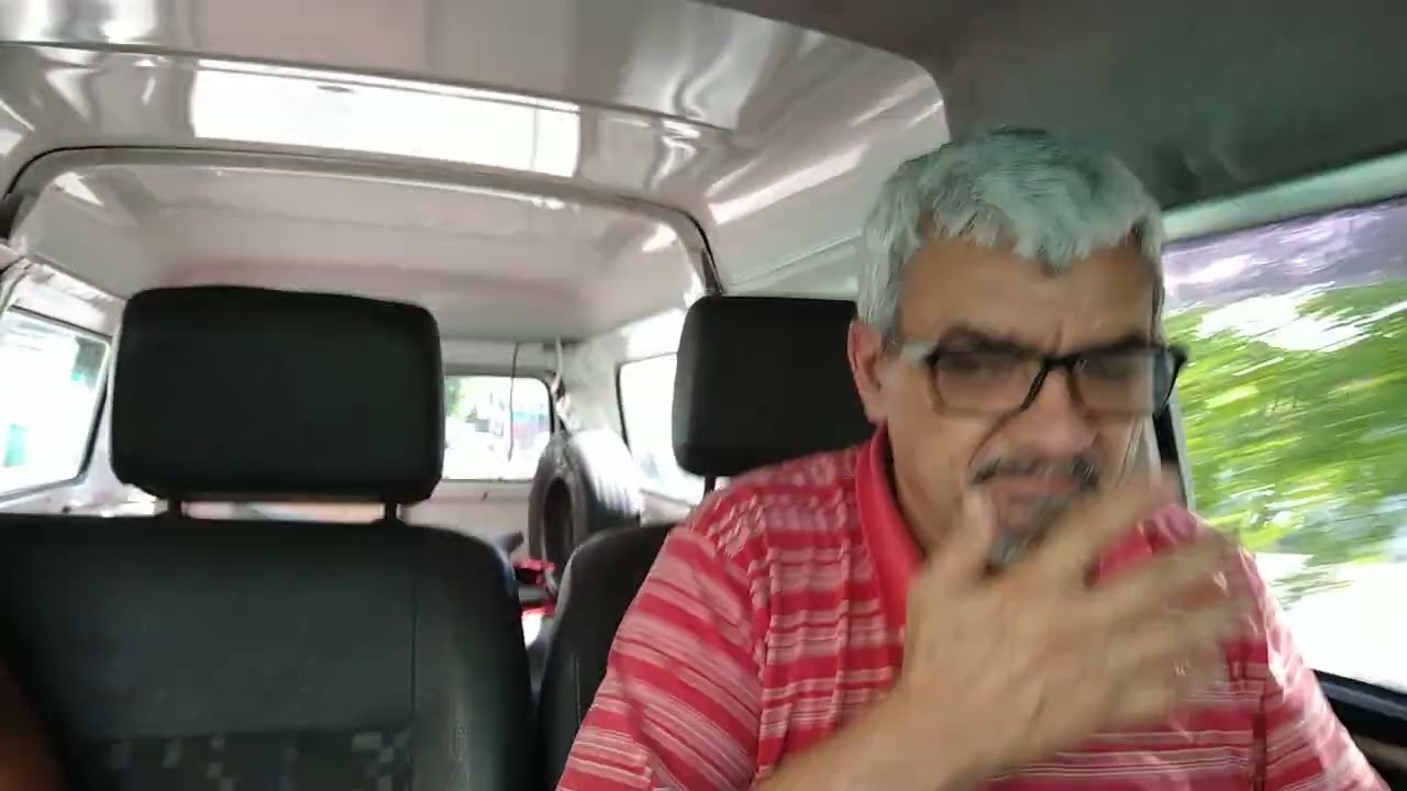Kombi dando trancos uns coices o que será meu Deus será disco de embreagem platô...
