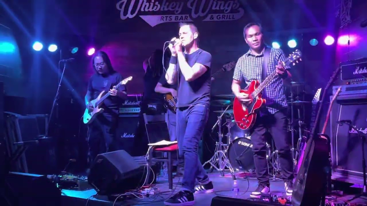 Counting Blue Cars by JR Richards of Dishwalla live in St. Pete #dishwalla #jrrichards