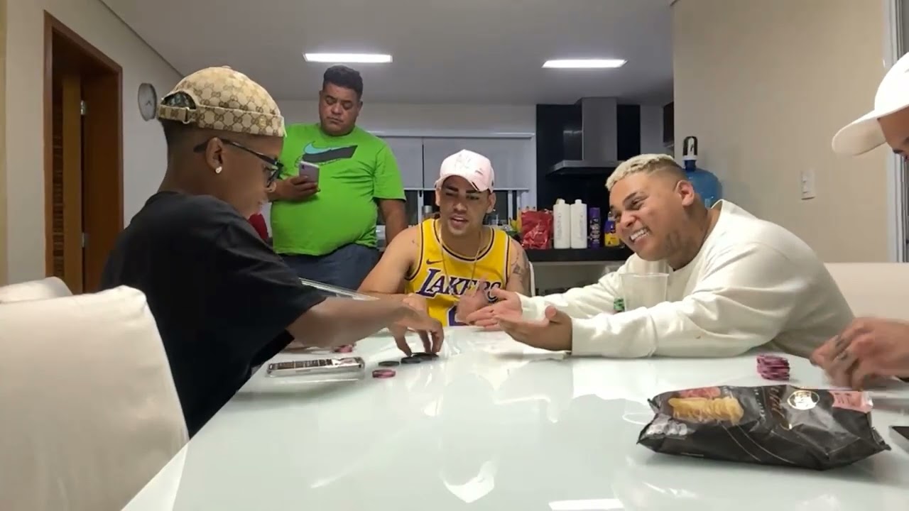 MC RYAN, BOCA DE 09, RACHA E MC GH JOGANDO BLACK JACK