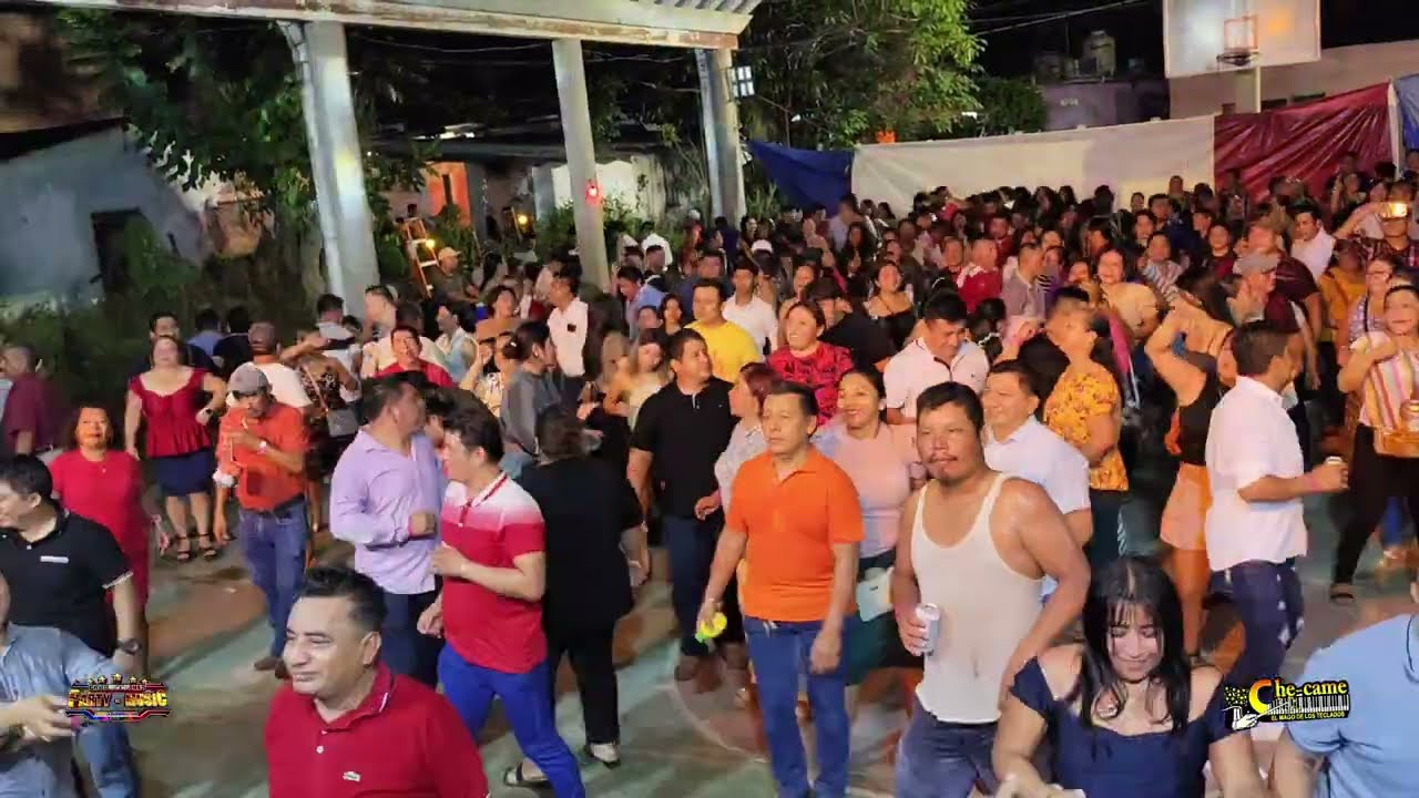 OYE MORENA - Checame El Mago De Los Teclados - En Vivo Buena Vista 2da