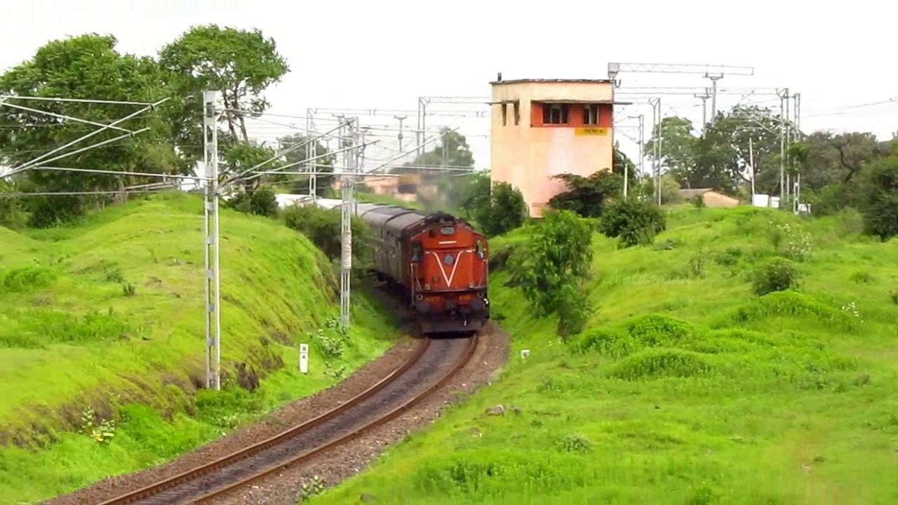 Once in a lifetime  | ALCO twins VS ALCO twins | Train Chase -  Indian Railways Re Upload