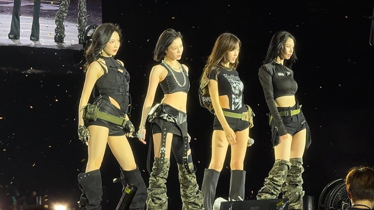 aespa - Whiplash _ SMTOWN LIVE 2025-26 in BANGKOK 
