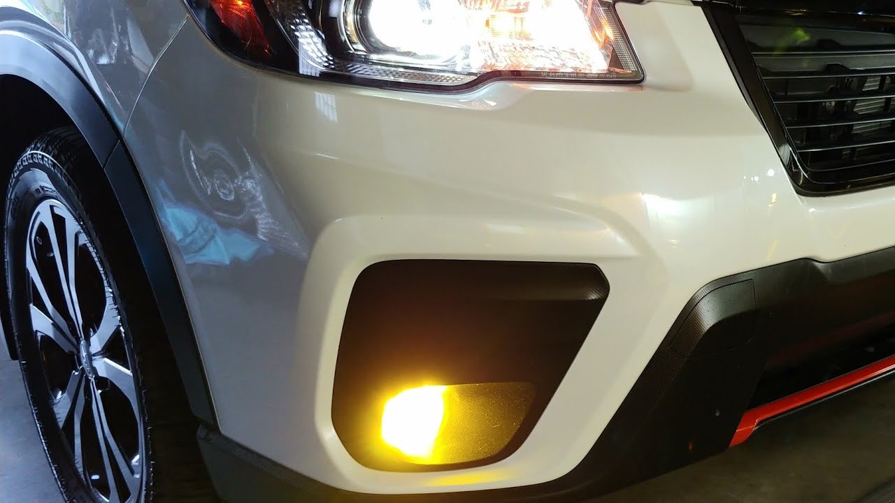 How to Replace Fog Light Bulb 2014-2018 Subaru Forester