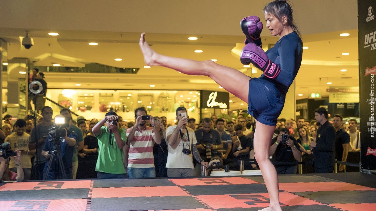 UFC 212: Karolina Kowalkiewicz Open Workout - MMA Fighting