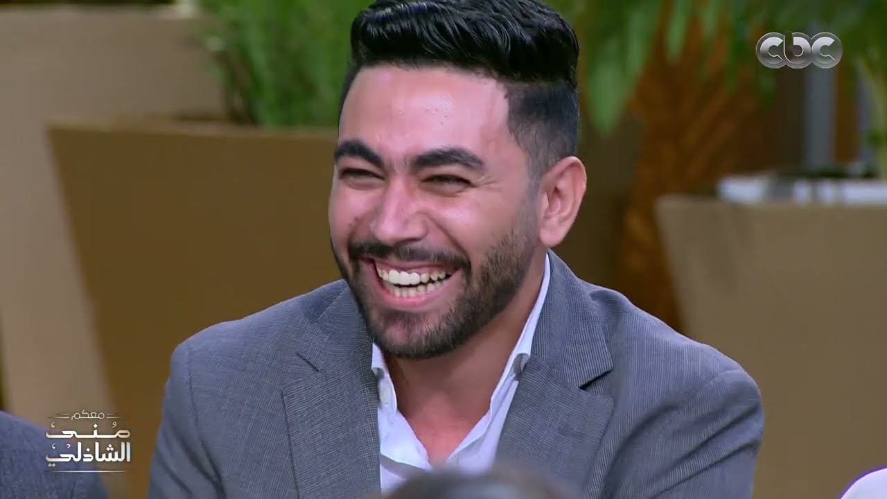 معاك بطاقة؟ محمد حصل له موقف غريب وهو رايح يقدم في الدوم