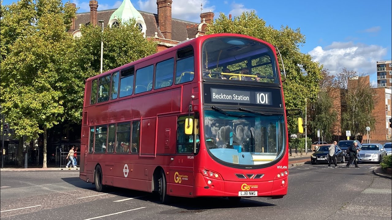 London Buses at Wanstead & Aldgate 8/10/22