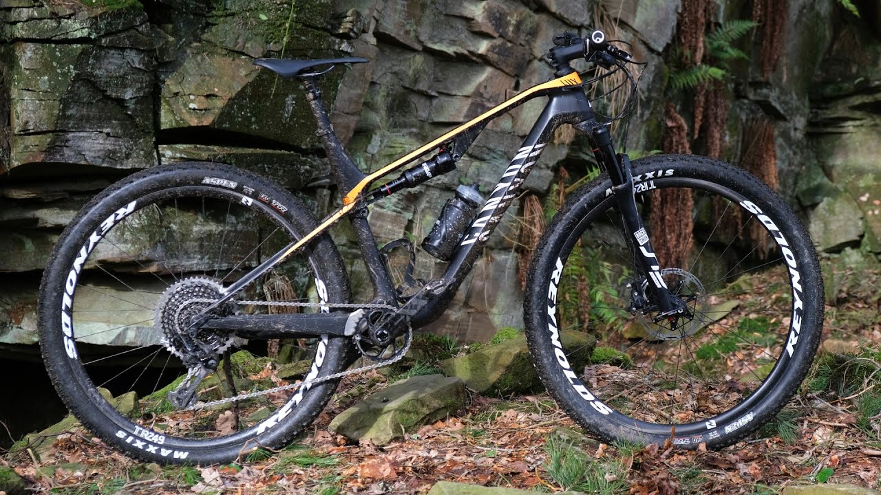 Canyon Lux Review - Super Fast XC Race Bike