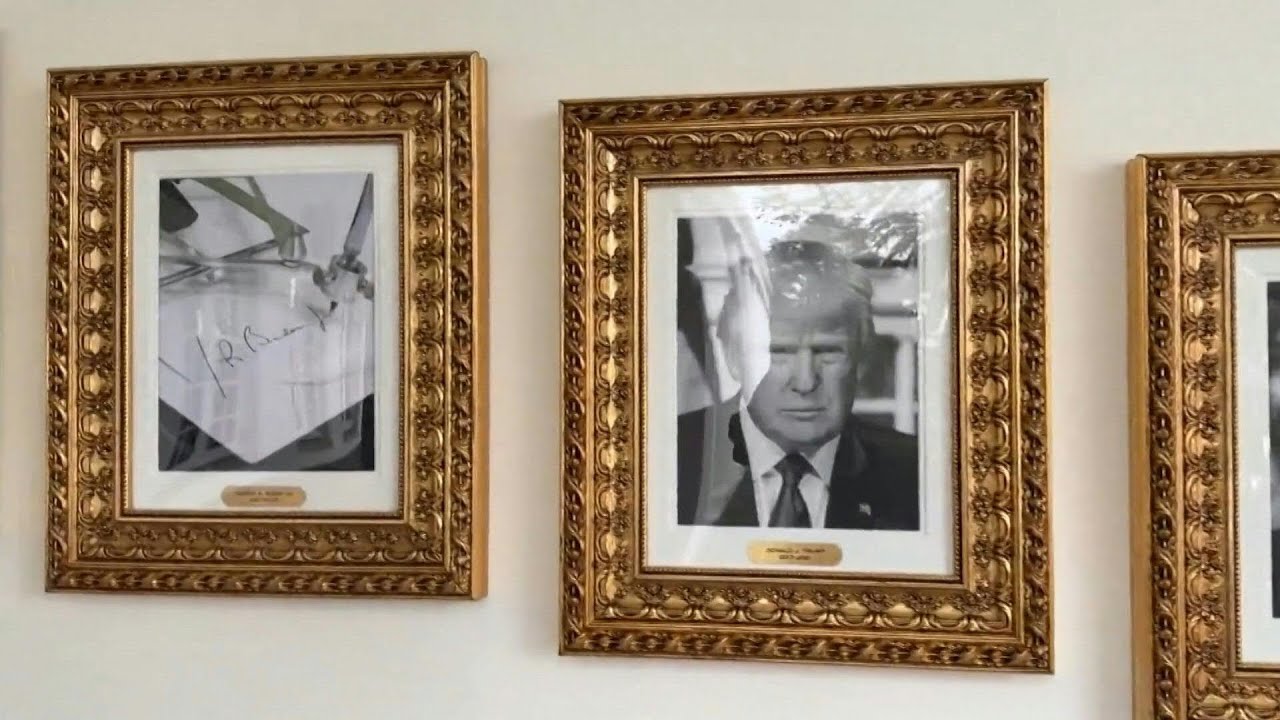 Trump troca foto de Biden por 'caneta automática' na Casa Branca | AFP