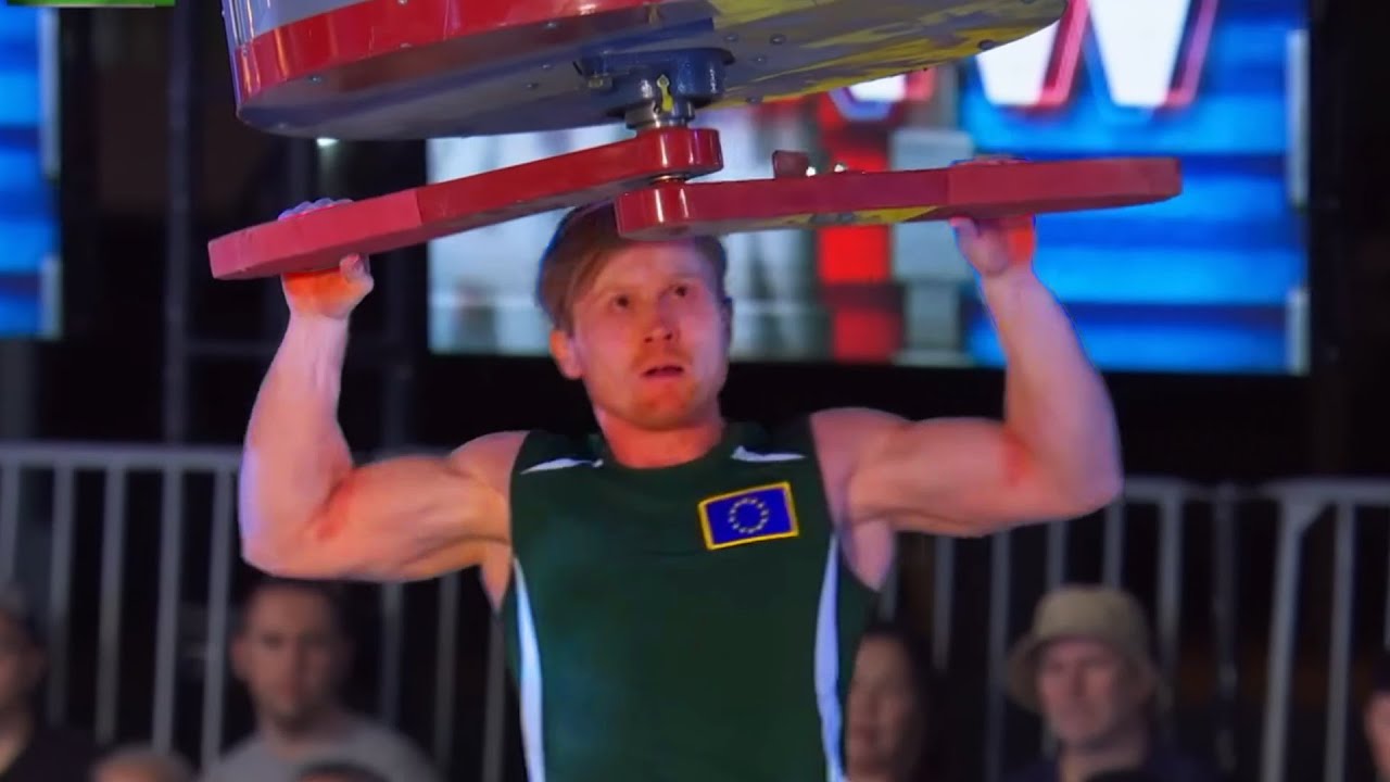Magnus Midtbø vs American Ninja Warrior