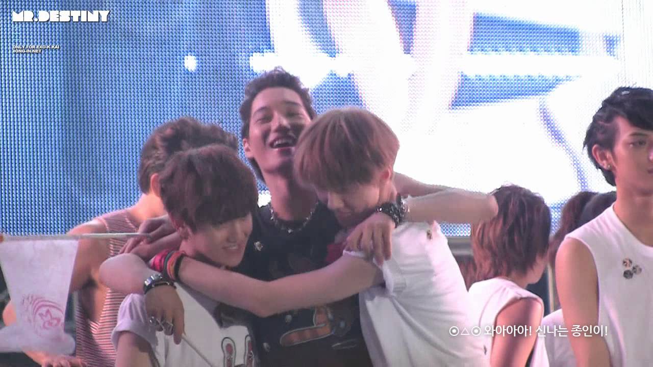 120818 SMTOWN LIVE in SEOUL - ENDING KAI