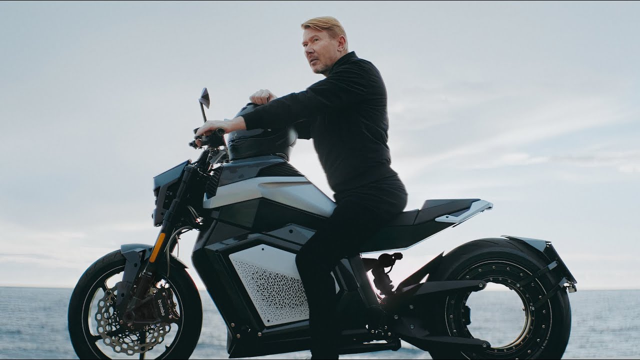 Mika H&auml;kkinen X Verge Motorcycles - Signature Edition