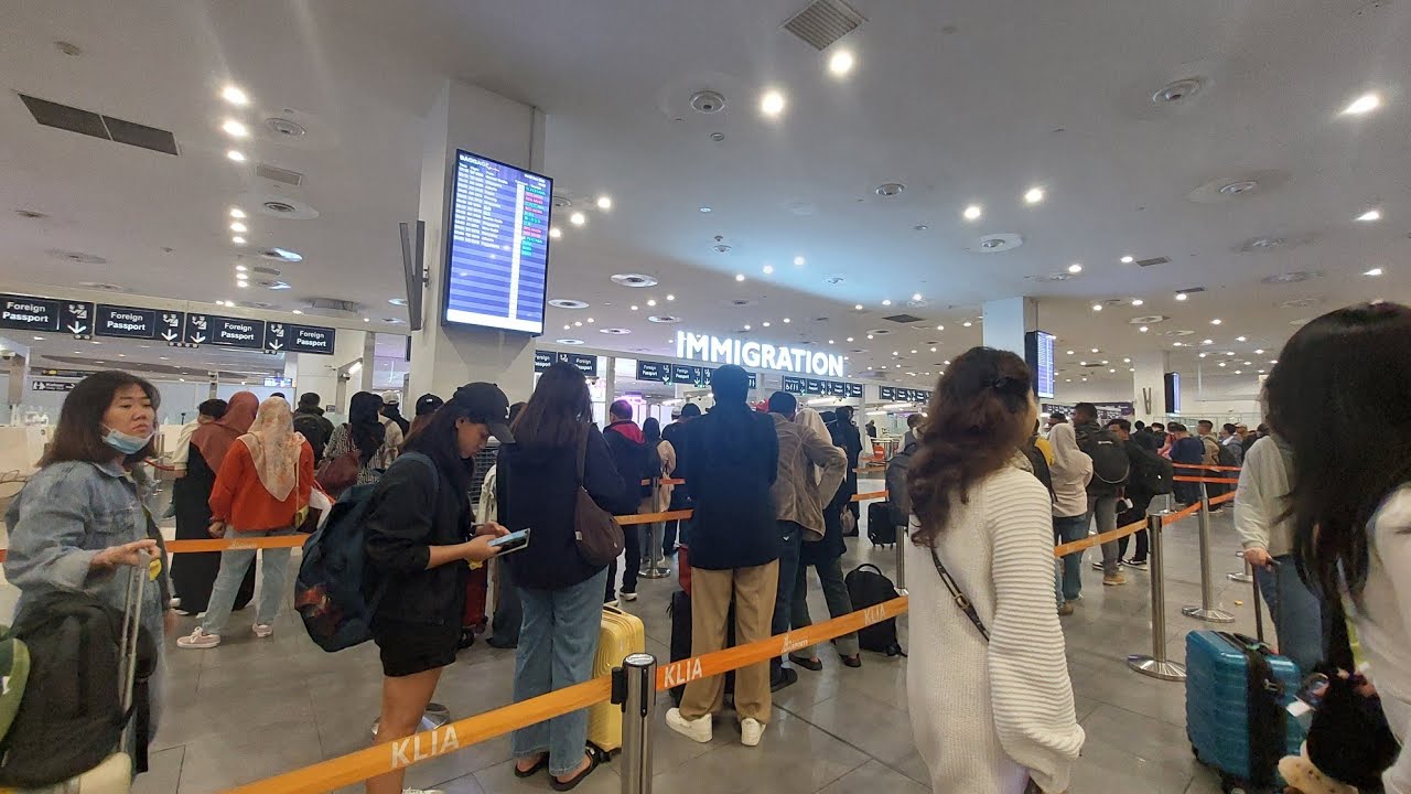 TRANSIT DI KLIA2, BISA PILIH KELUAR IMIGRASI ATAU TIDAK