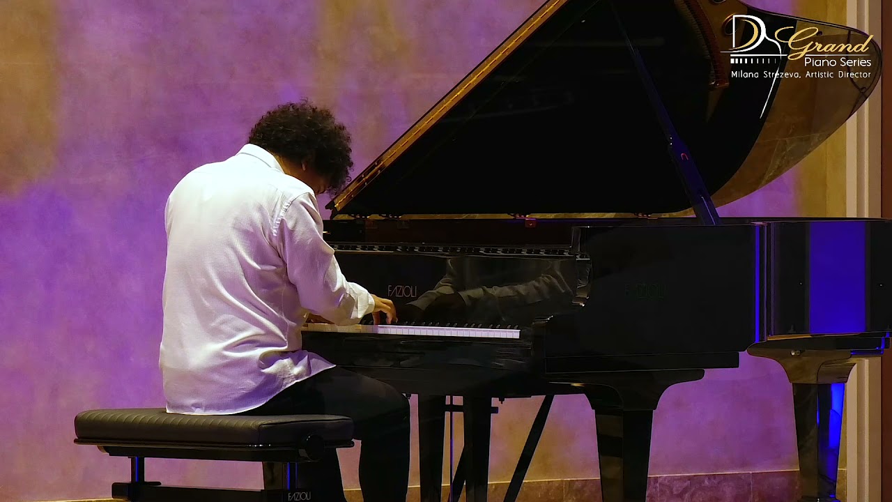 Aldo Lopez Gavilan plays Schumann: Arabeske Op. 18