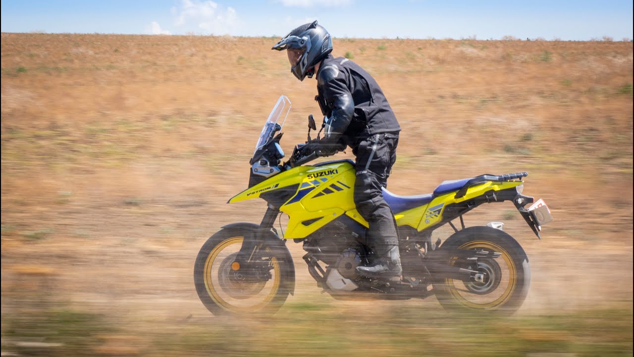 Suzuki V-Strom 1050. Test pe stradă și în off-road ușor
