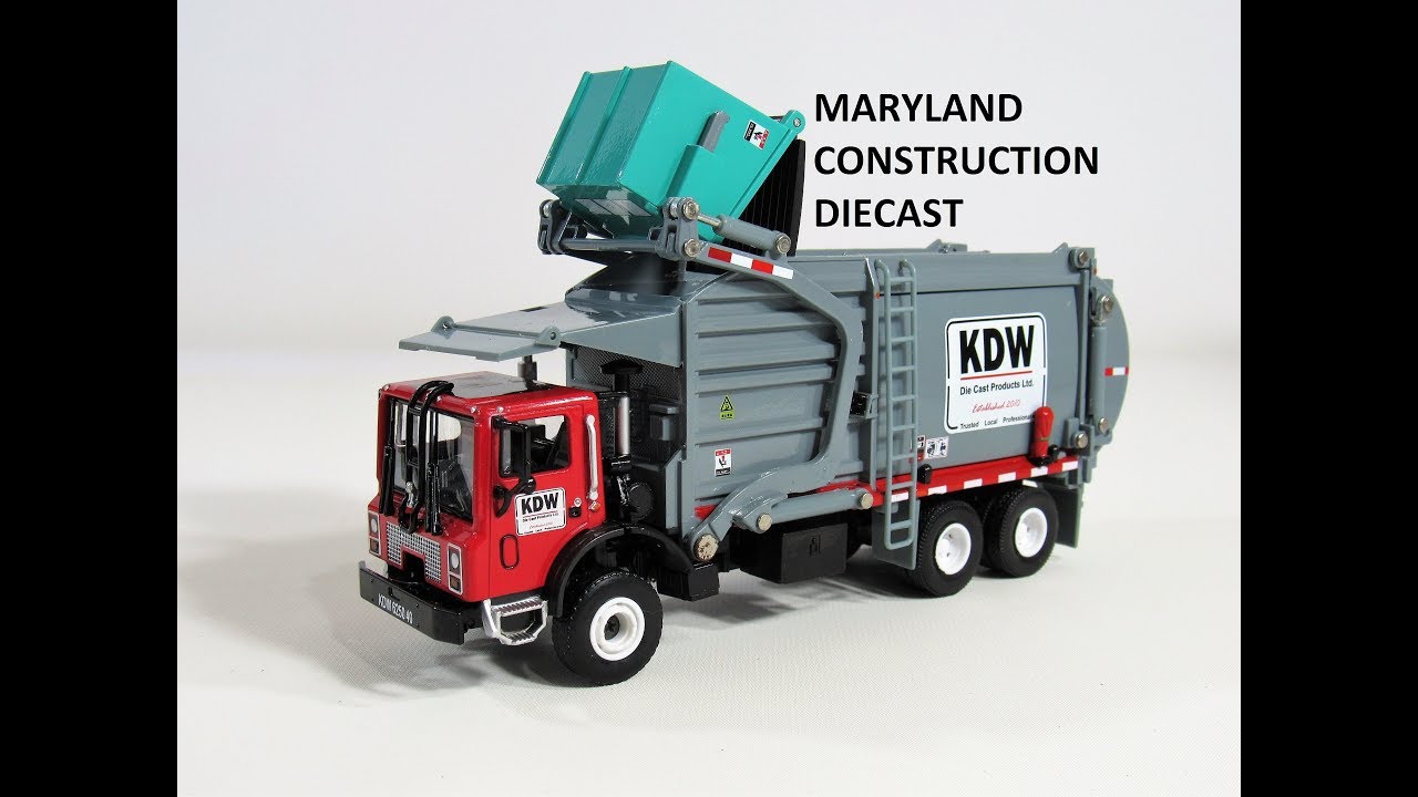 PIECE OF GARBAGE (Truck) Scale Diecast Model