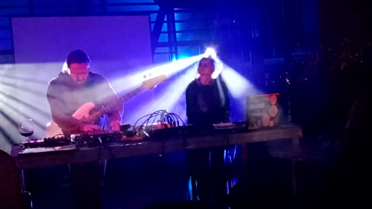 Czuła Obserwacja - Rejs na Przystani (25.11.21)