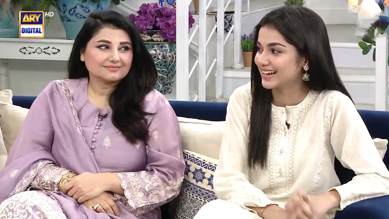 Woh Gari Aa Gayi Jis Ka Hamein Intezar Tha | Javeria Saud | Baby Baji Ki Bahuwain