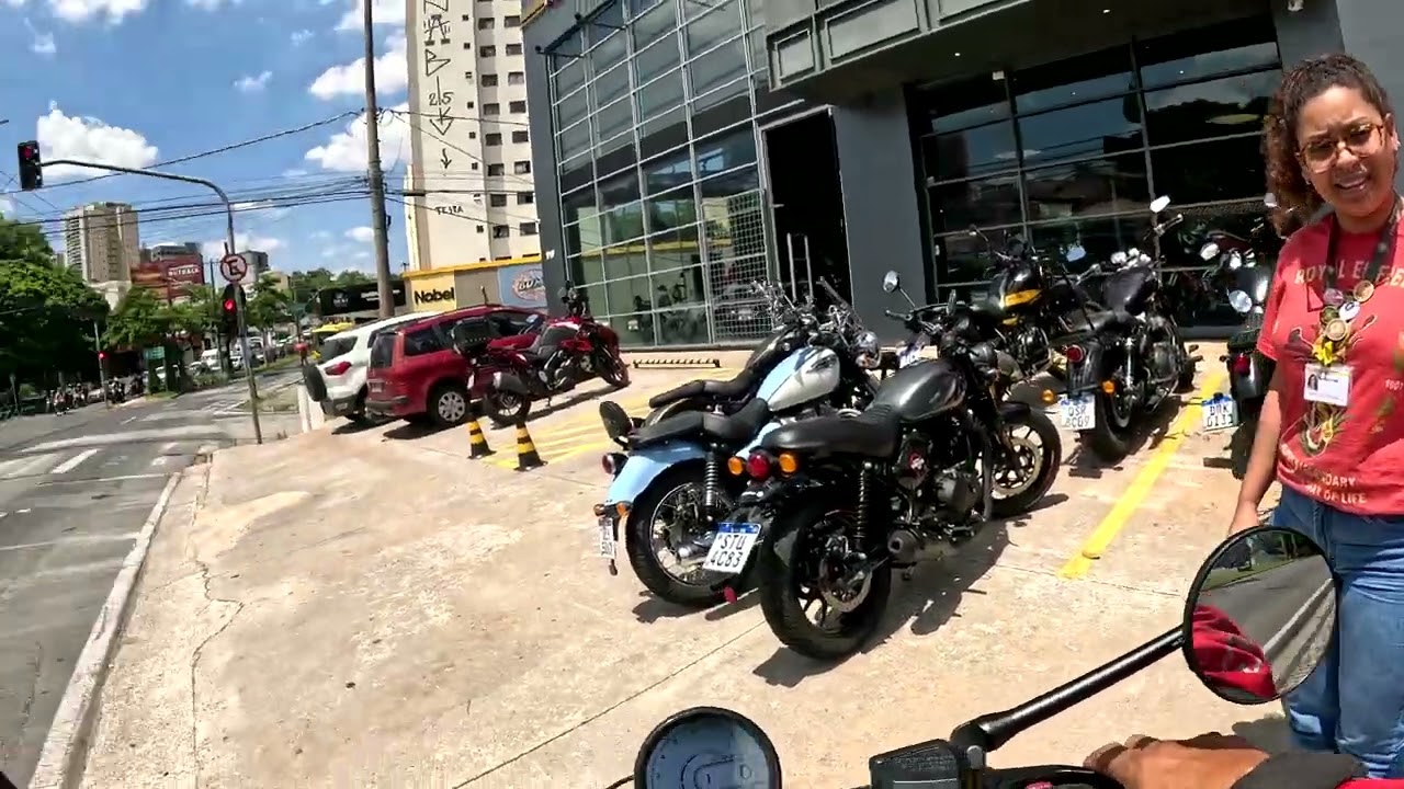 Royal Enfield conhecendo as Meninas Himalaya e Guerrilha