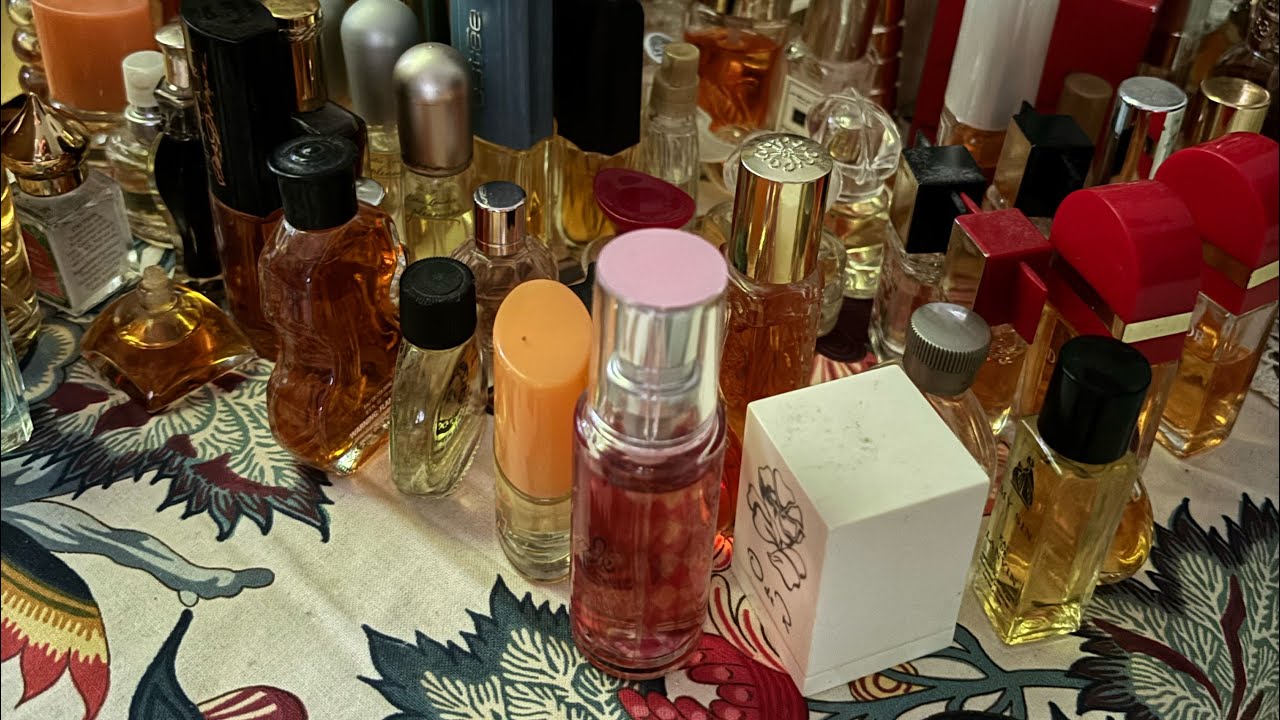 Making sense of my mostly vintage mini perfume collection