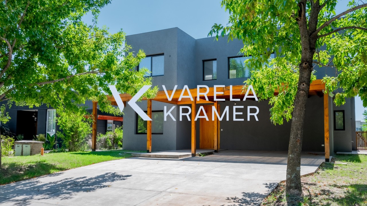 Casa en Venta en Pilar | Barrio Santa Guadalupe 94 - Varela Kramer Asesores Inmobiliarios
