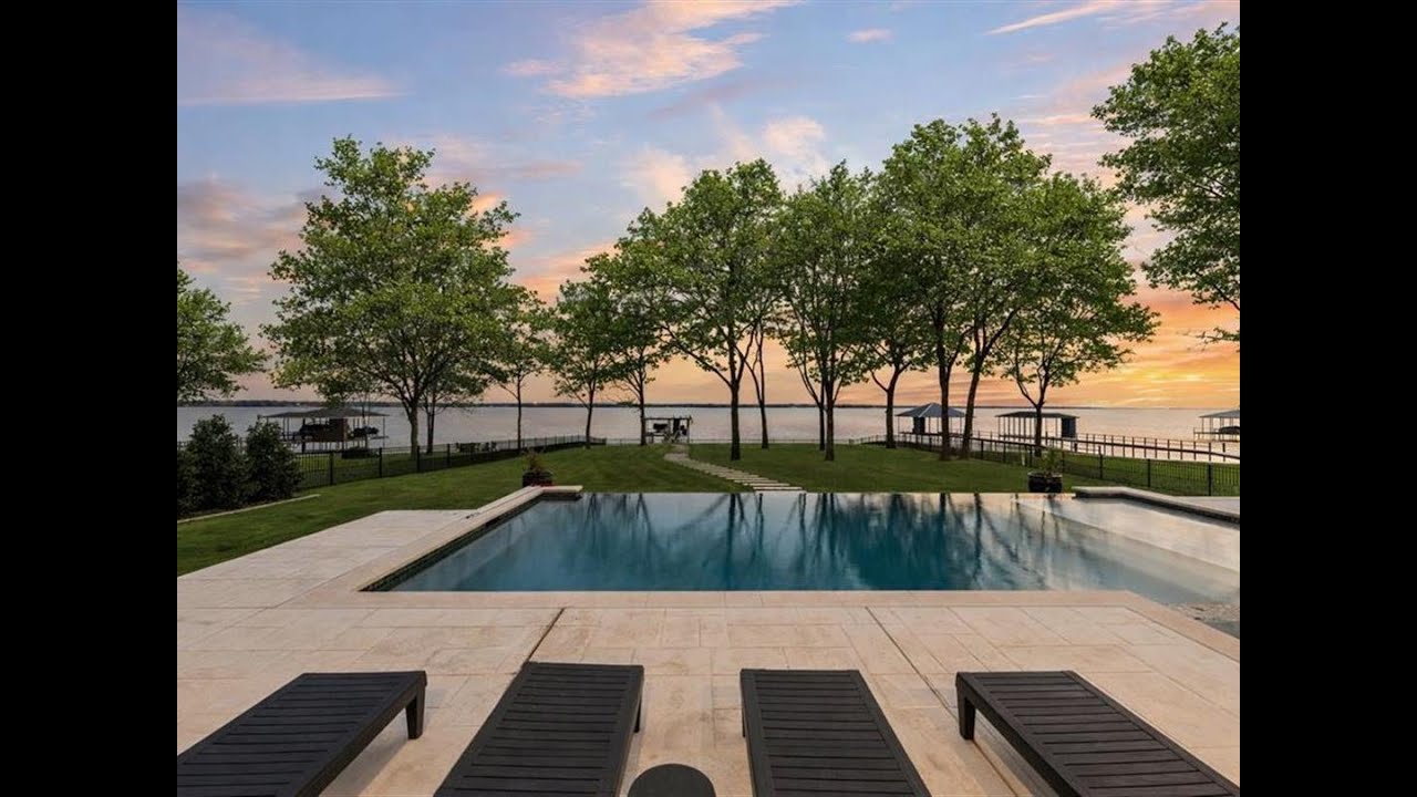 1196 The Shores Drive