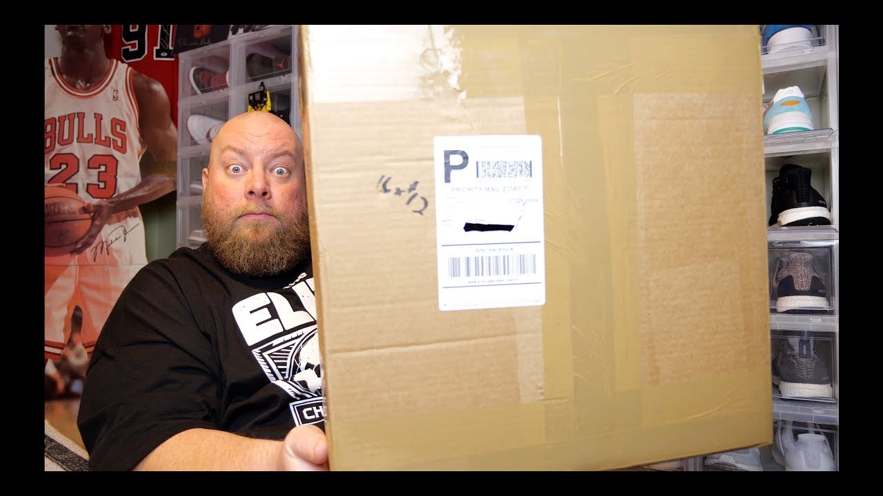 Unboxing A HUGE POPTOPIA $200 Funko Pop Mystery Box With Grail Potential POPS!