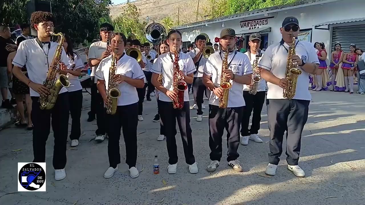 JAGUARES MUSIC BAND en Desfile Reina de la Juventud Piletas 2026 Santiago de la Frontera, Santa Ana.