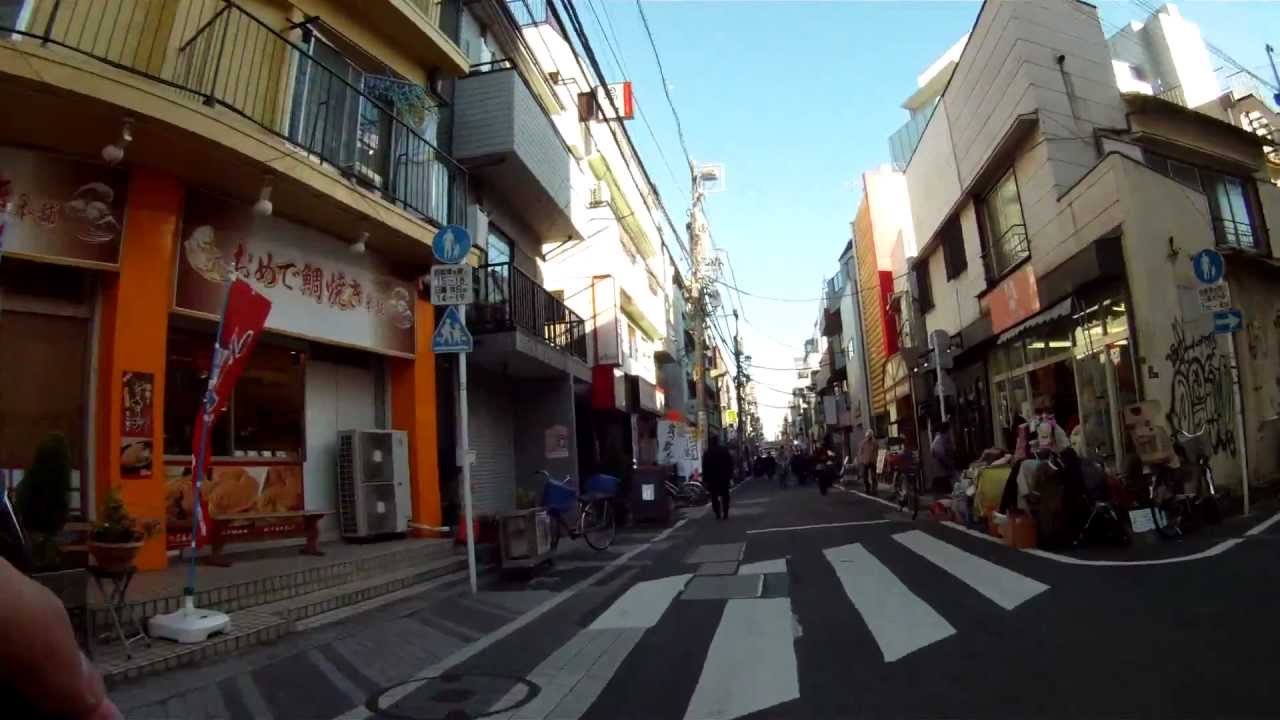Cycling in Tokyo