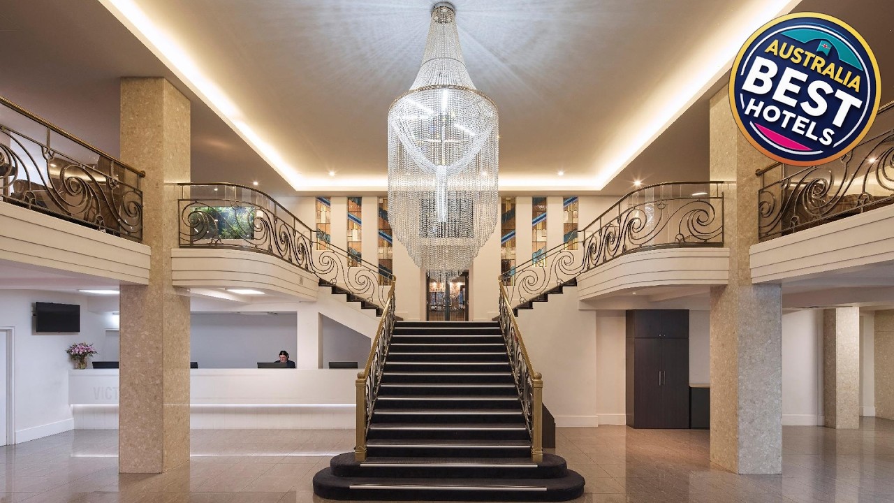 The Victoria Hotel Melbourne | Melbourne, Australia | Hotel Review 🌟