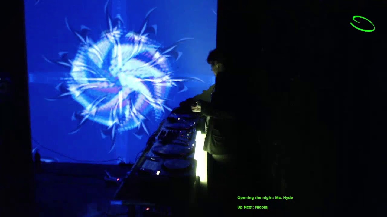 Ms Hyde - Community Stream Zürich