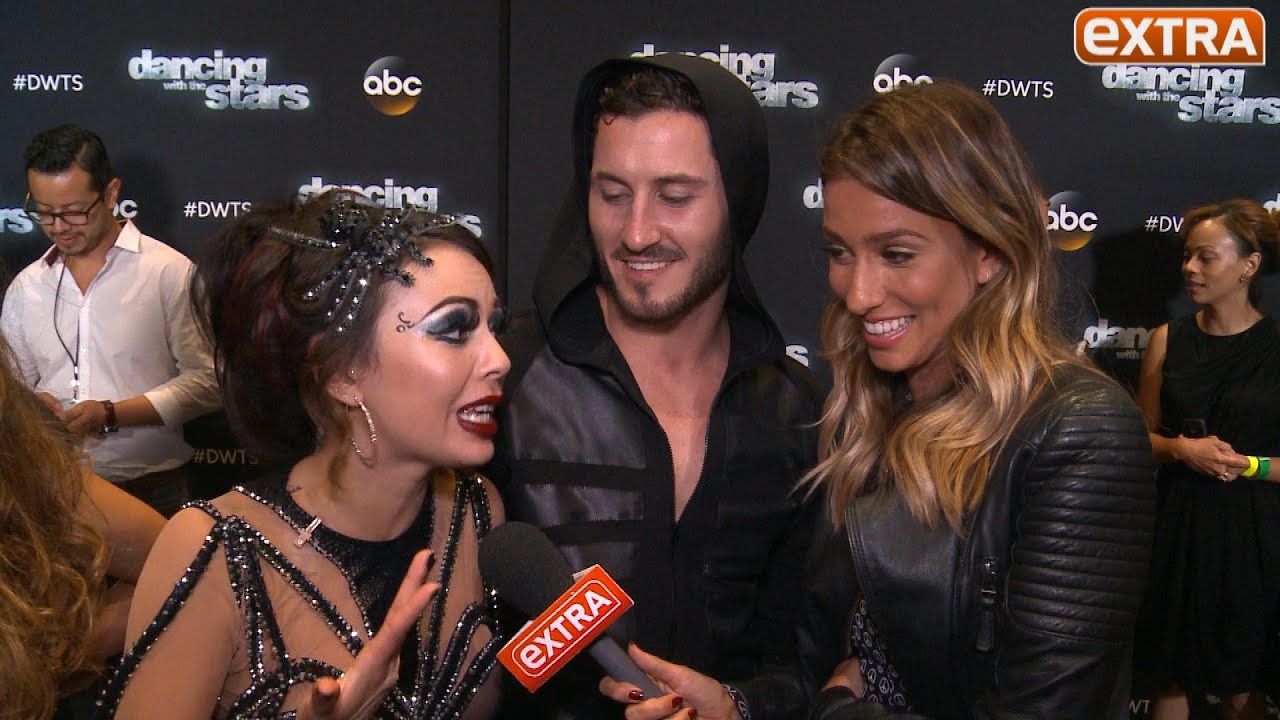 'DWTS' Week 7: Janel and Val Address Dating Rumors, and Antonio Gets Eliminated