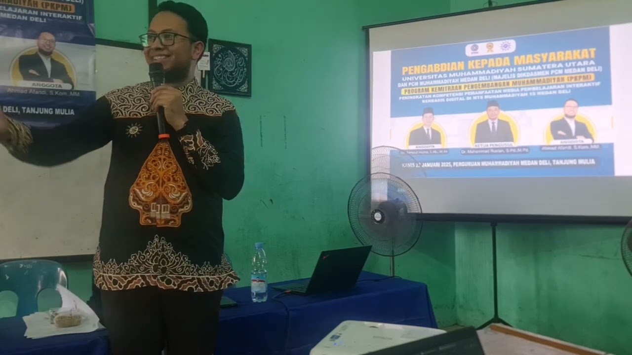 Pemanfaatan Media Pembelajaran Interaktif Berbasis Digital di MTS Muhammadiyah 15 Medan