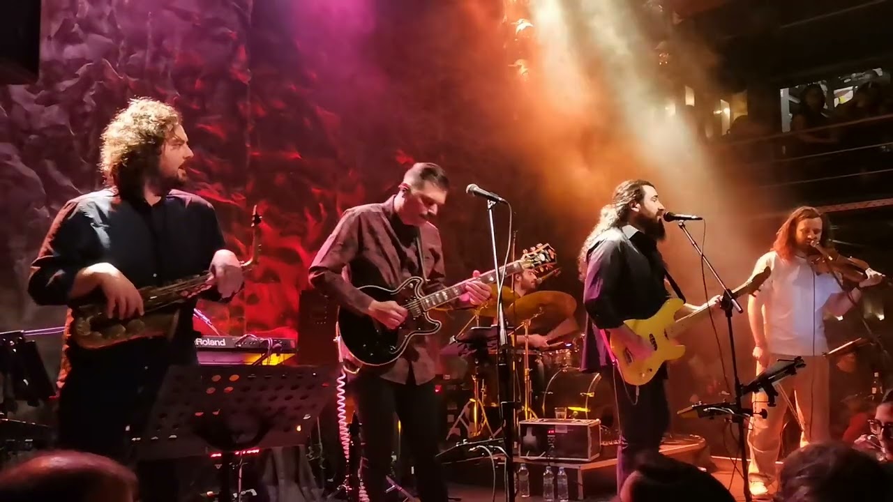 ΜΩΖΑΪΚ - Lose Yourself/Δεν είναι αργά (Live @ Σταυρός του Νότου, Αθήνα)
