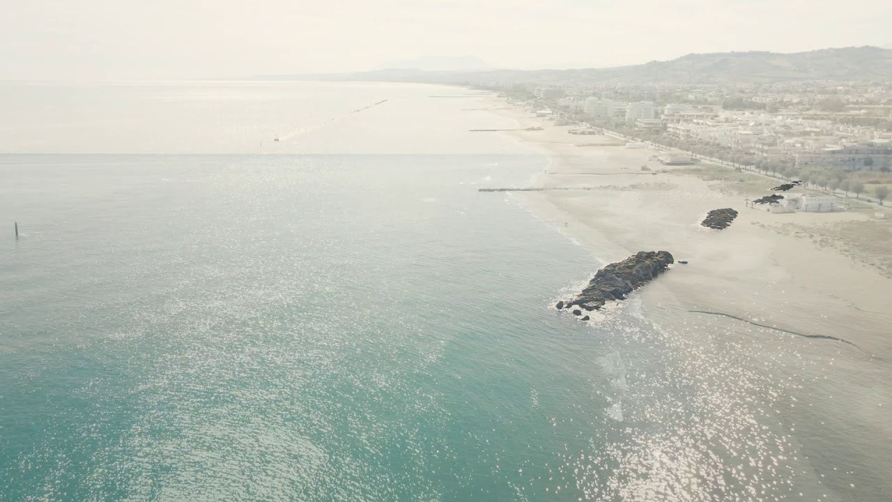 Mare d'inverno Martinsicuro Italy