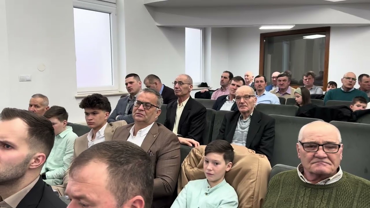 Acum când încă se mai poate ! Tinerii din Nepos!