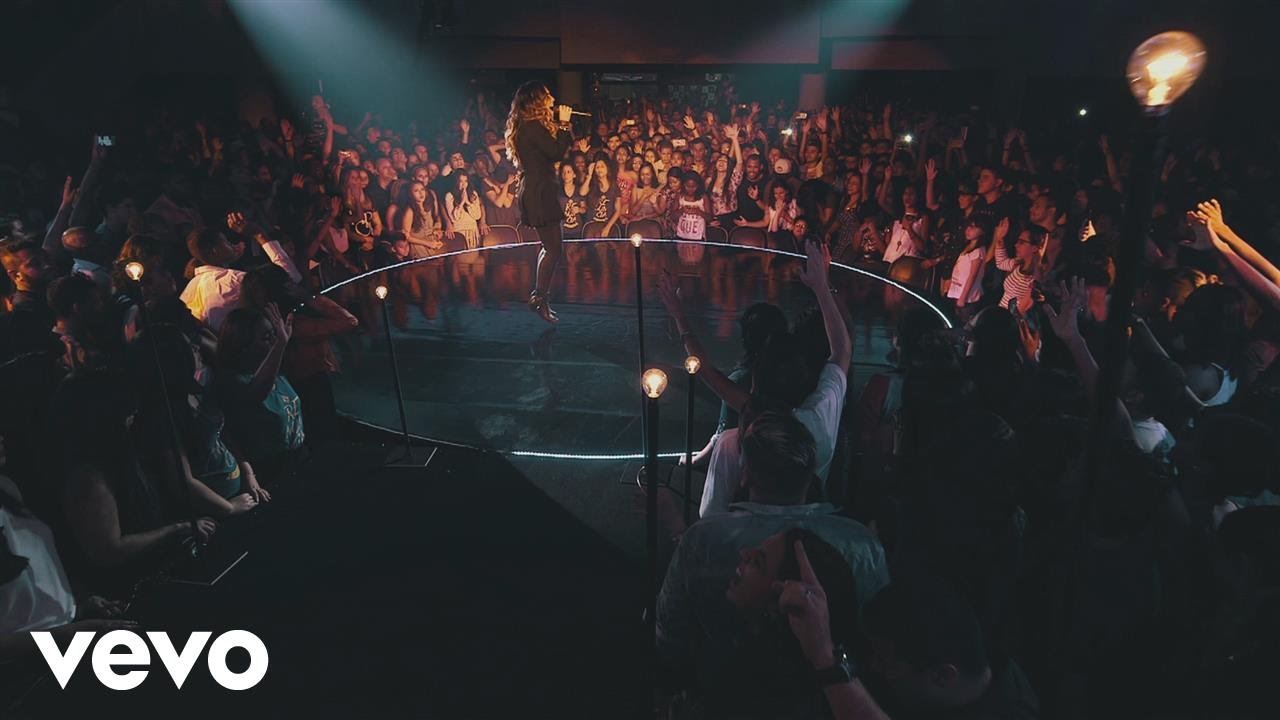 Gabriela Rocha - Teu Santo Nome (Ao Vivo)