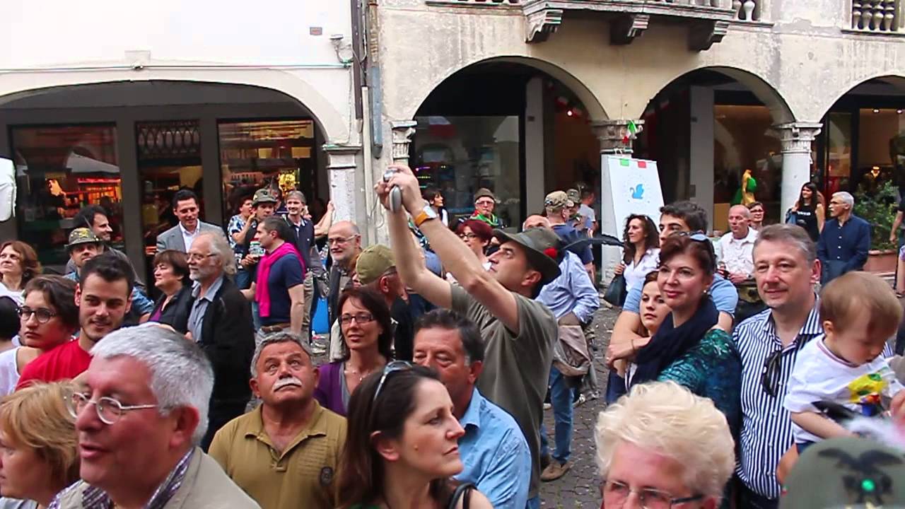 Alpini Pordenone 2014 Fanfara, Vecchio Scarpone