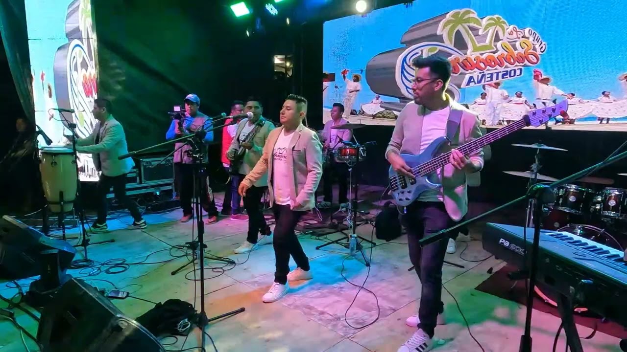 Mal de rabia, INTERPRETA COVER  