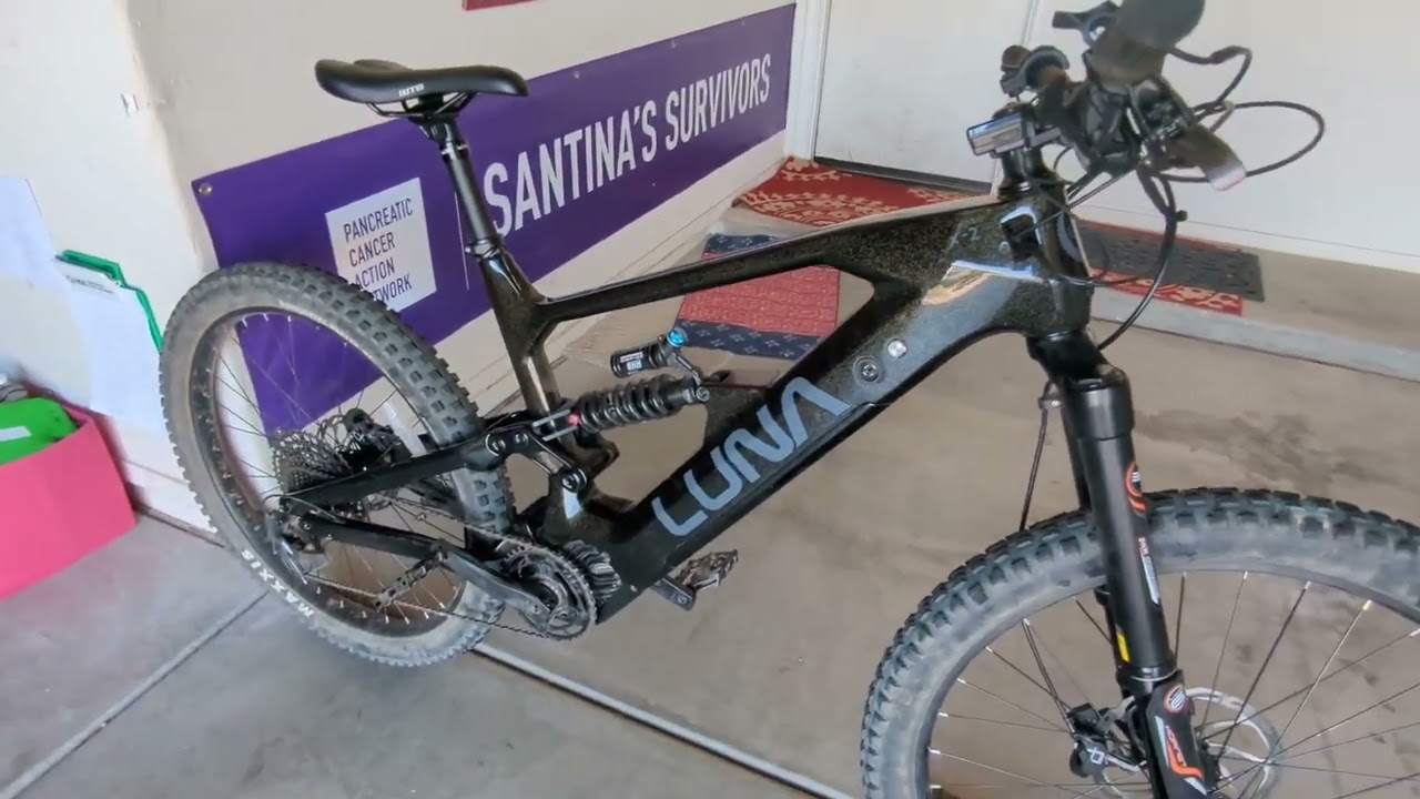 Comparison: 2022 Luna X2 vs 2022 Cyberbike Mullet Evo