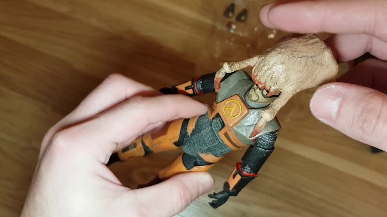 Half Life 2 - Dr. Gordon Freeman action figure