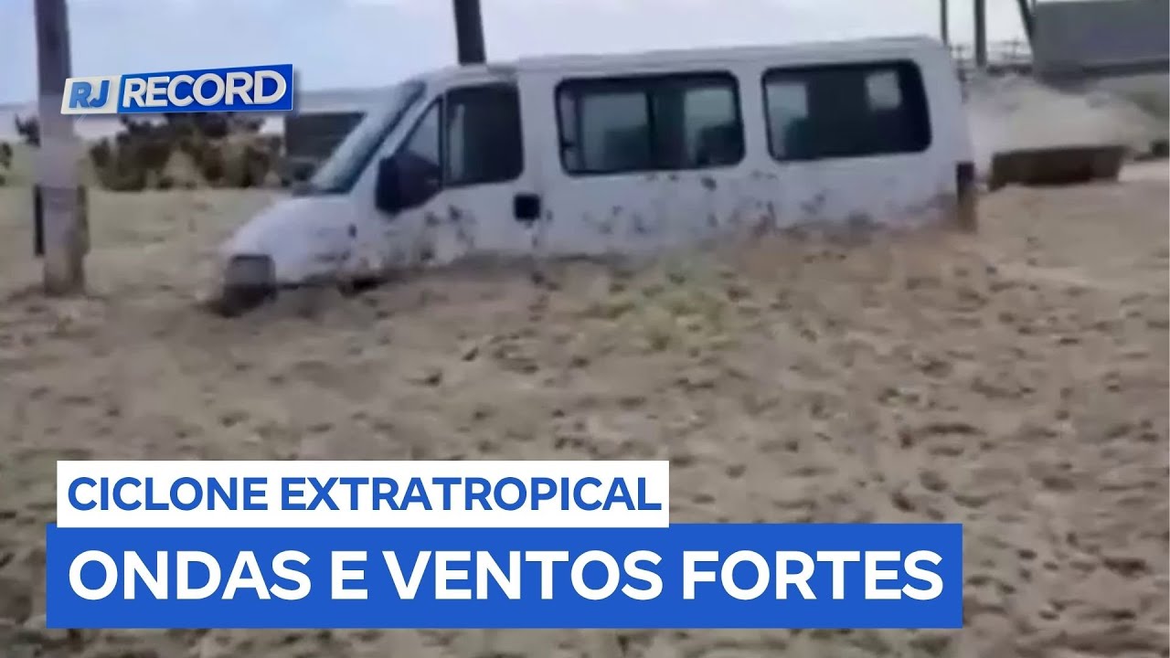Ressaca no Rio de Janeiro causa estragos e impressiona moradores