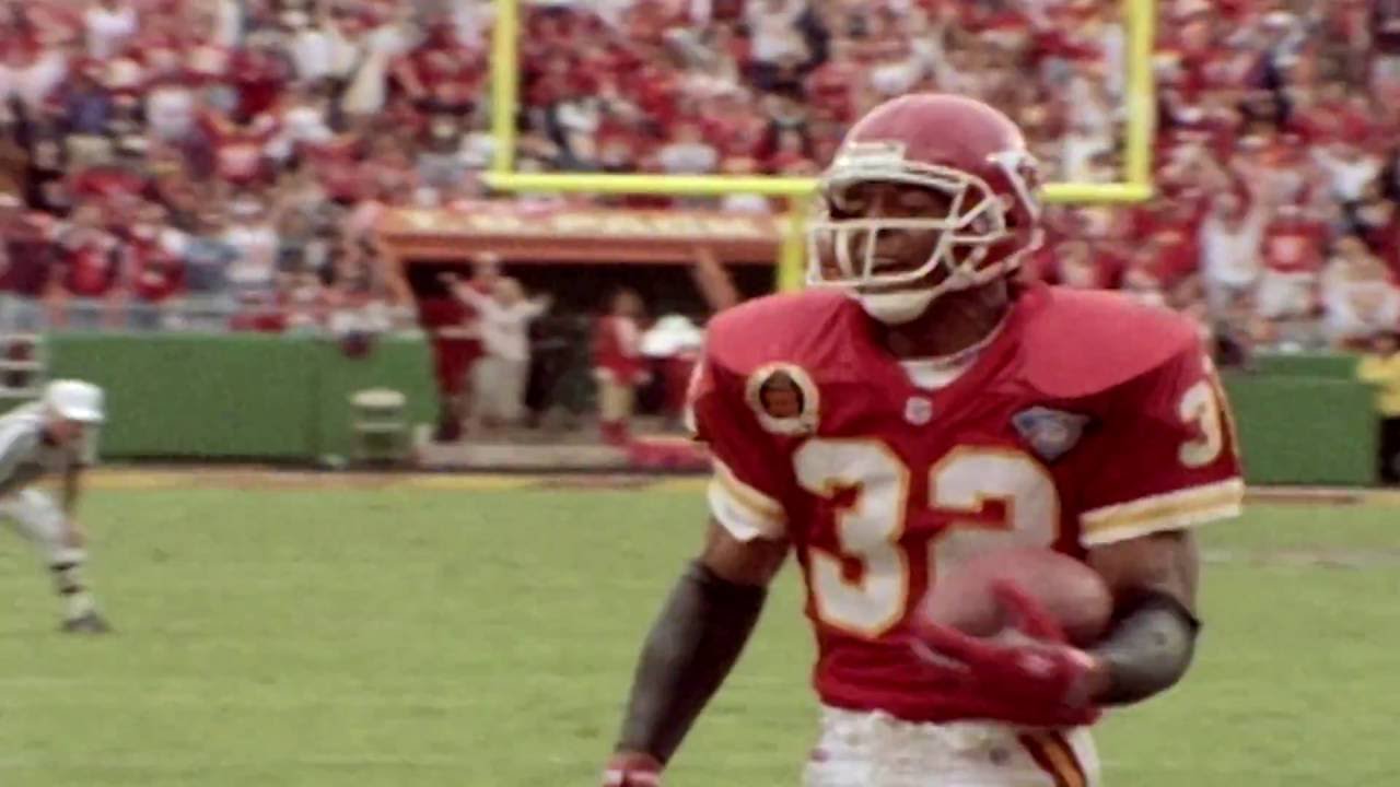 The Story of Marcus Allen's Journey from the Raiders to the Chiefs