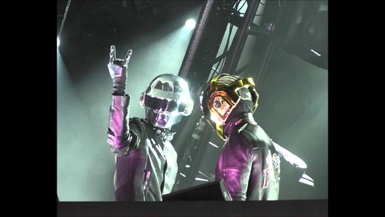 Muse & Daft Punk - Panic Around The World