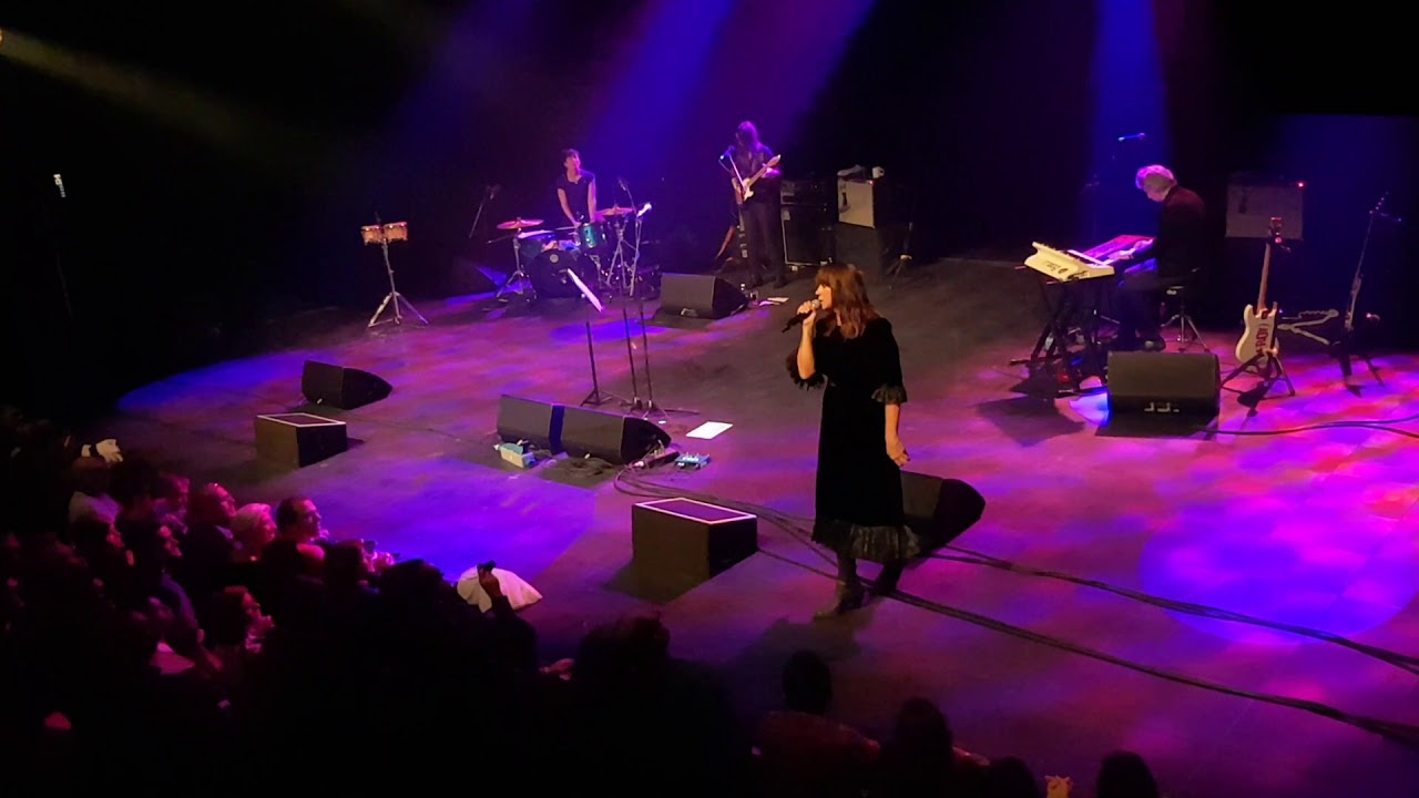Cat Power - Cross Bones Style/Manhattan (Live Ancienne Belgique 26-10-18)