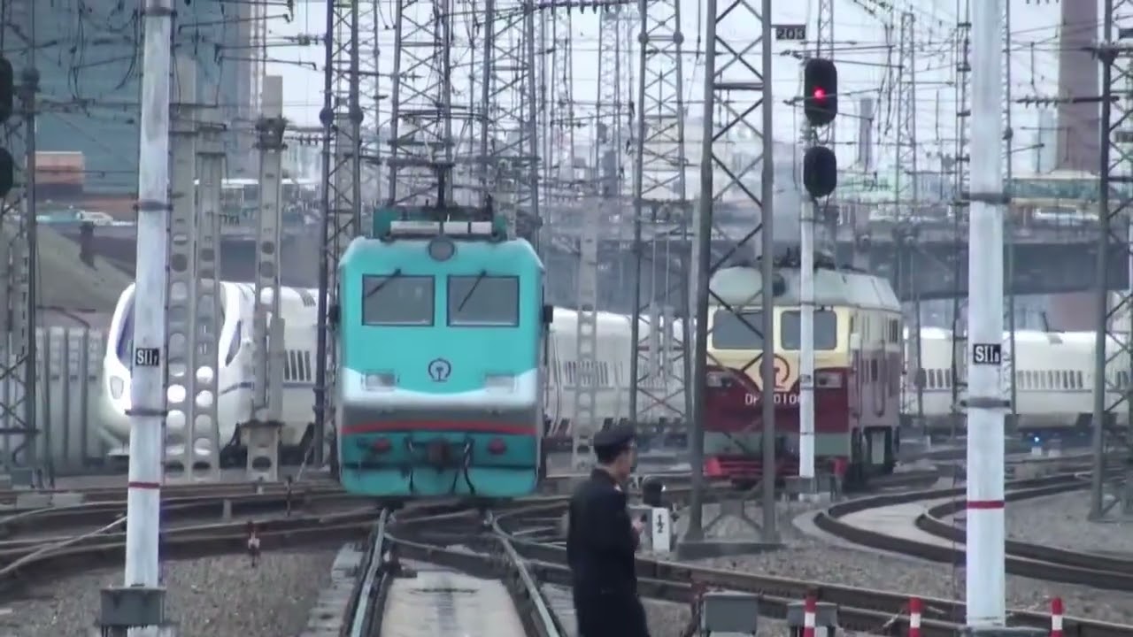 2009年4月25日，沈阳2 1。#火车 #铁路 #绿皮火车 #火车迷 #旅行 #旅游