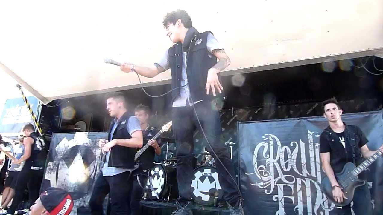 Crown the Empire - The Fallout - Live 8-3-13 Vans Warped Tour