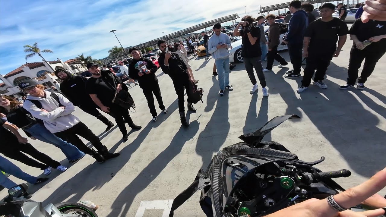 Беру свой Ninja H2R к машинам и кофе!