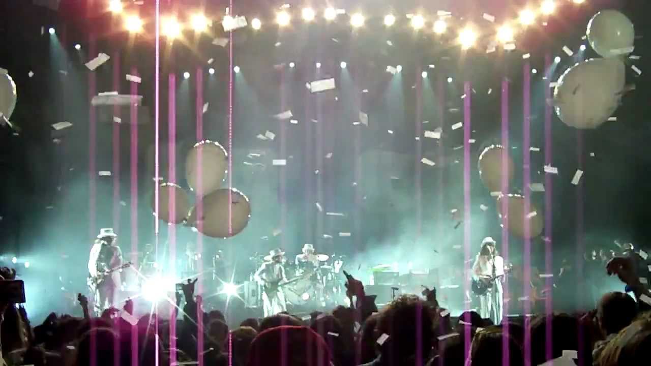 My Morning Jacket - NYE Countdown / Celebrate / Get Down On It - 12.31.08 MSG, NY