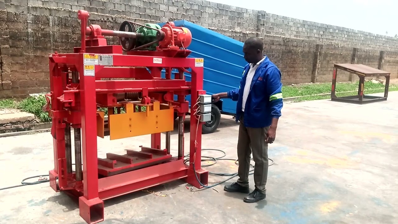Block making machine electric motor demonstration.
