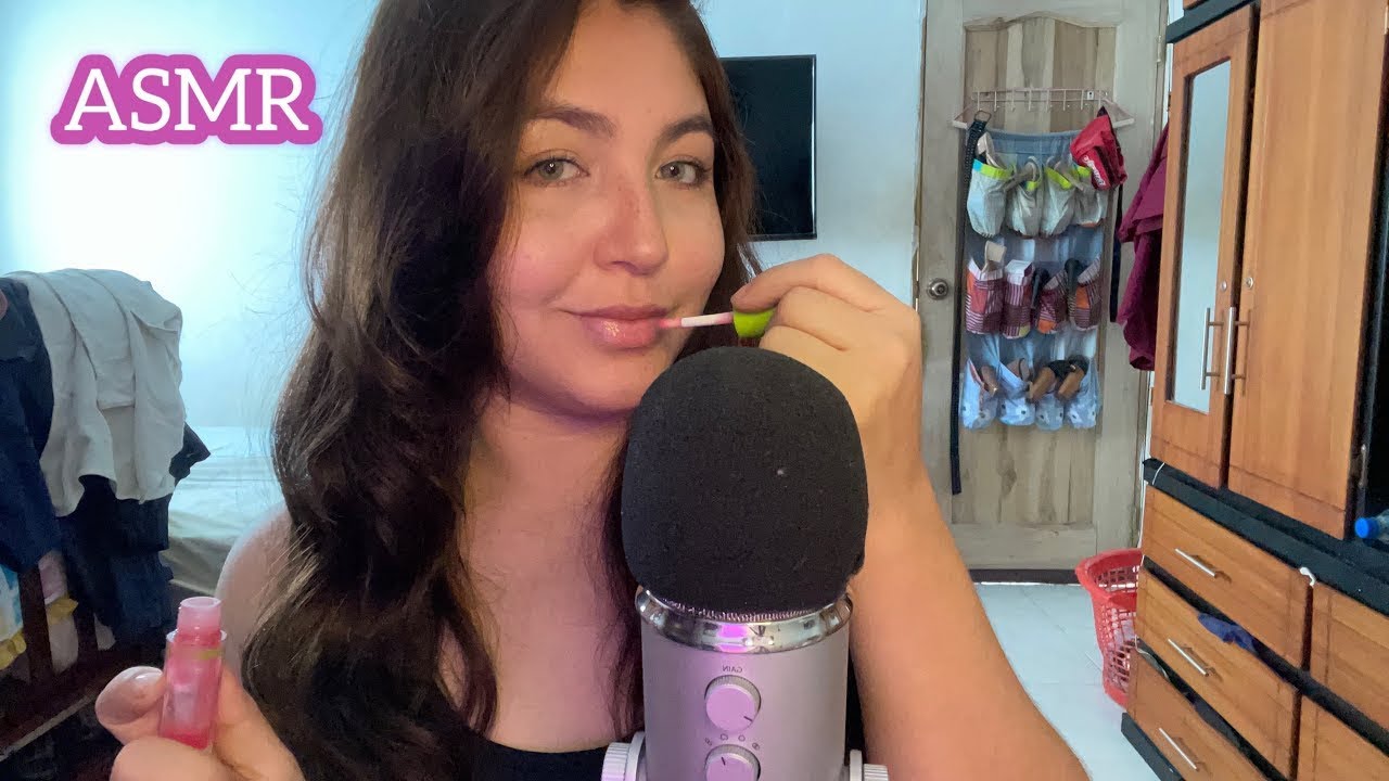 ASMR ESPAÑOL | ME MAQUILLO, TE RELAJAS Y SUSURRO (whisper)